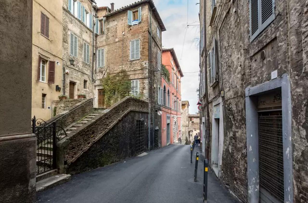 Residenza Duomo Perugia Apartment ภายนอก รูปภาพ