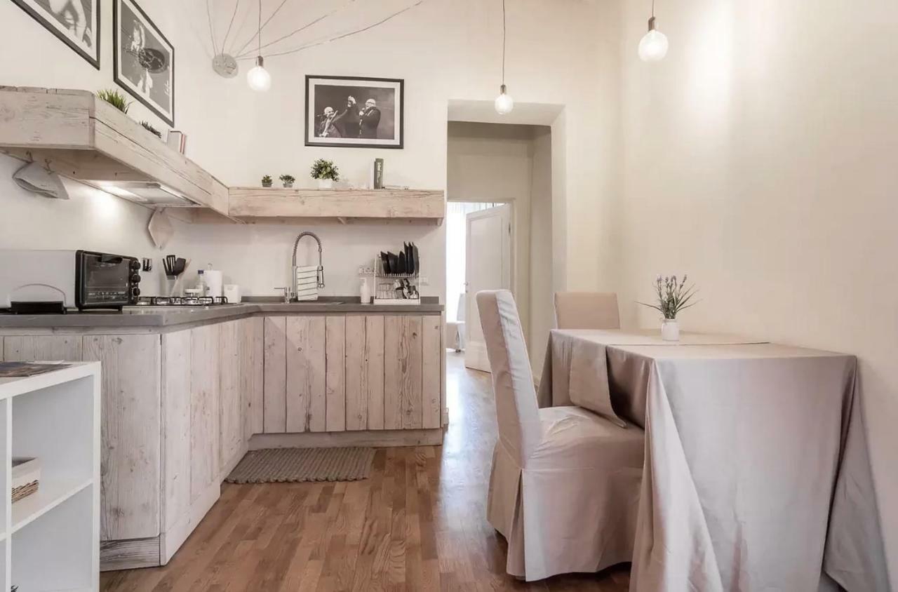 Residenza Duomo Perugia Apartment ภายนอก รูปภาพ